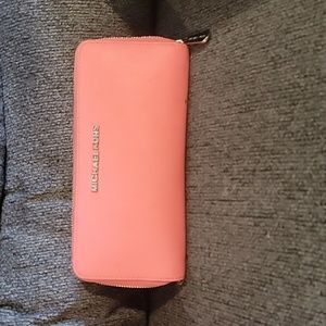 MICHAEL KORS WALLET - PRE-OWNED, GRAPEFRUIT